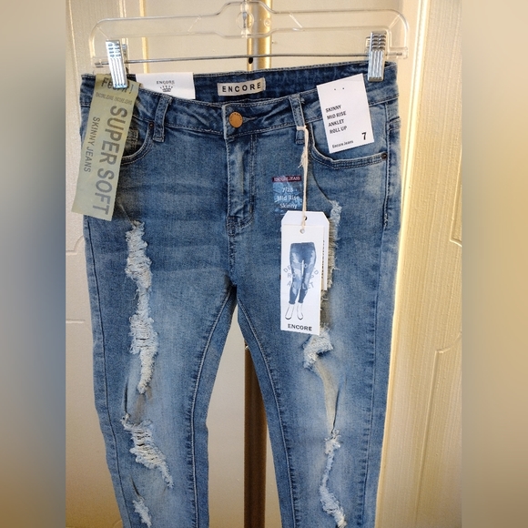 Encore Jeans  Slim Fit Skinny  Jeans - Picture 6 of 7